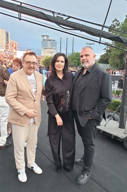 ЕКСПЛОЗИВНО РЕВЮ НА JUST CAVALLI В ЦЕНТЪРА НА СОФИЯ